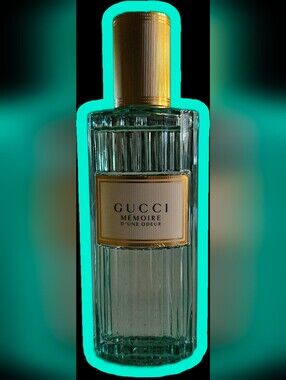 Gucci Memoire D'une Odeur Parfum.
3.3 fl oz
